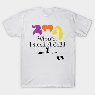 Winnie I smell A Child, halloween pregnancy announcement ideas T-Shirt